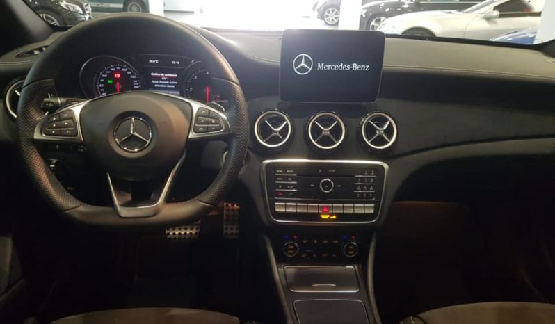 Mercedes Benz GLA 220 cdi full