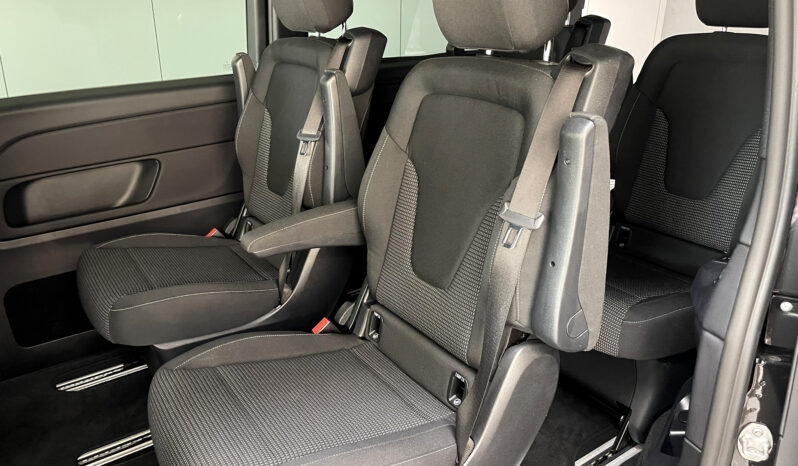 Mercedes Benz V 250d AMG Line Larga 190Cv full