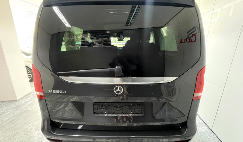 Mercedes Benz V 250d AMG Line Larga 190Cv full